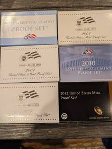 lot 163 image: United States Mint Proof Sets Collection - 2007 (3x), 2009, 2010, 2012