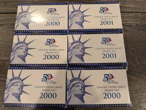lot 174 image: United States Mint Proof Set 2000 & 2001 - Lot of 6 Sets Total (3x2000  3x2001)