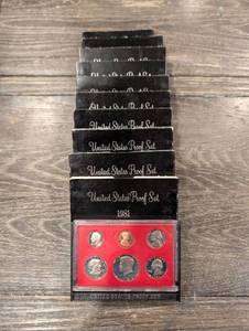 lot 187 image: Lot Of 10 U.S Proof Sets