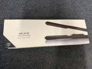 lot 26 image: LAnge Straightener - Black