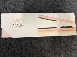 lot 29 image: LAnge Straightener - Rose