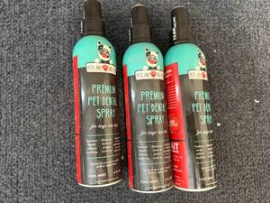 lot 46 image: 3 Bottles Of Pet Dental Spray