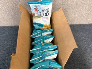 lot 196 image: 6 Bags Of Cape Cod Sea Salt And Vinegar Chips