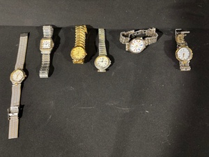 lot A-20 image: Assorted Wristwatches - 9-Piece Metal Bracelet Lot