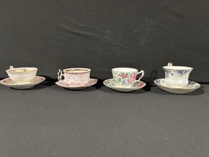 lot 24 image: Assorted Floral Teacups & Saucers - Porcelain, Gold Trim