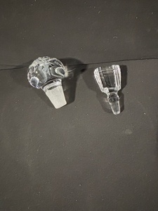 lot 54 image: Crystal Glass Cabinet Knobs - Faceted Ball & Ribbed Cone