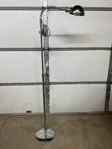 lot 34 image: Chrome Gooseneck Examination Light - Great Condition