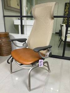 lot 7 image: MSRP $3,000 High Quality Nemschoff Cente High-Back Executive Office Lounge Chair  Articulating Arms &amp Comfort Lever To Adjust Seat Back built &amp warranted to withstand continuous commercial use (3 shifts a day) for up to 12 years