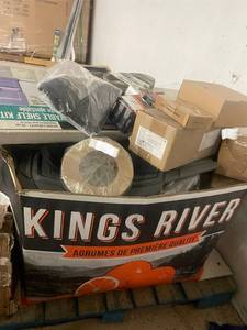 lot 9 image: Pallet of Assorted Automotive Accessories and Hardware Items