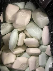 lot 127 image: Bulk Lot of Lever 2000 Bar Soaps Assorted Scents