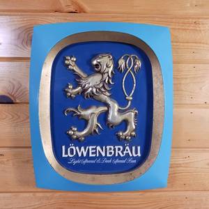 lot 5 image: Lwenbru Beer sign