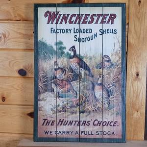 lot 30 image: Winchester sign � newer wood