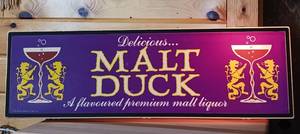 lot 32 image: Delicious Malt Duck Lighted Sign -  one side needs new bulb