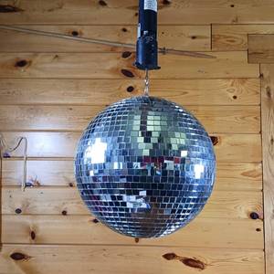 lot 165 image: Large Disco Ball � Uses �D� Battery about 11 inches wide