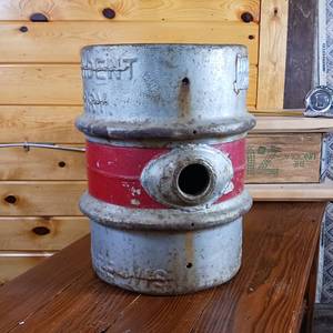 lot 171 image: Geo Walter Brewery 3 and 7 eighths gallon � Independent Original � Welded out with new name � Very interesting Vintage Keg, Rare Indeed