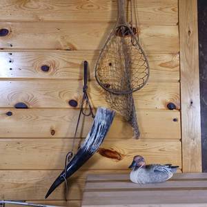 lot 173 image: Lot of 3 items Bull Horn Drinking Vessel � Vintage Fishing Net Number 12 (with ruler decal)  and little duck