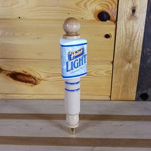 lot 176 image: Point Light Wooden Beer Tap � Nice wood in great condition � over 11 � inches tall