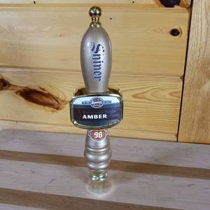 lot 180 image: 11 inch Shiner Bavarian Style Amber 98 Edition Beer Tap Handle
