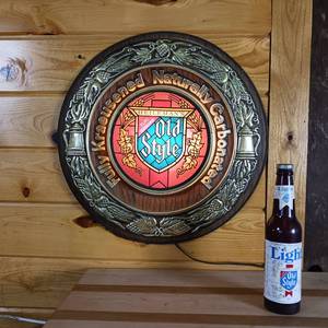 lot 189 image: Old Style Lot � �Old Style Light� for real its a Flash Light Plus and original Prestige Institutional Display