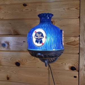 lot 198 image: Nice Condition Vintage Pabst Blue Ribbon Wall Lamp � Original � dimensions 11 inches out from wall 12 inches in height � Works