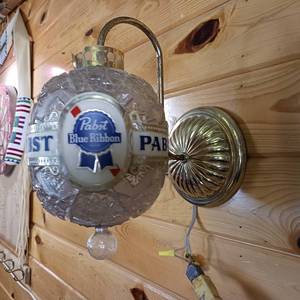 lot 199 image: Rotating Vintage Pabst Blue Ribbon Wall Lamp � Original � dimensions 11 inches out from wall 12 inches in height � Works