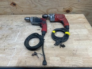 lot 76 image: Milwaukee Lot of 2- Drills