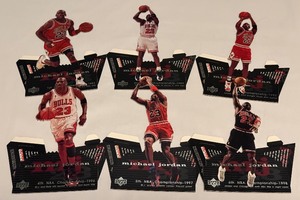 lot 28 image: Michael Jordan Standup 6 Championship Upper Deck Card Set