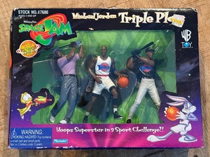lot 82 image: Michael Jordan Triple Play Space Jam Figure Set