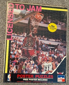 lot 93 image: Michael Jordan Baskerball Poster Puzzle New - 3
