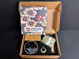 lot 20 image: Annie & Mia Design Tea Set - Ceramic Bowl & Accessories