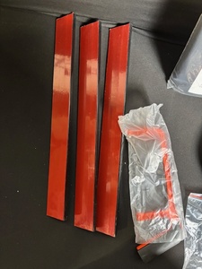 lot 34 image: 3x Red Rails - Hardware Kit with Cables and Instructions