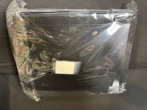 lot 47 image: Shutex Extra Capacity Plastic Organizer - OfficeHome, Black