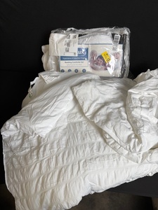 lot 55 image: CozyLux Bedding Comforter Set - Full Size
