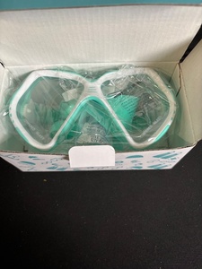 lot 94 image: Seago Kids Goggles - White Frame with Teal Trim