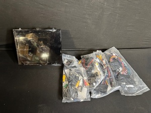 lot 122 image: Car Stereo Head Unit w Detachable Display and 4 Harness Bags