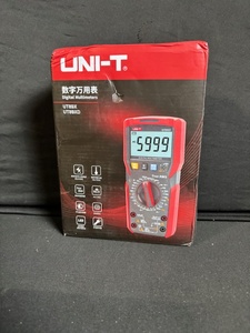 lot 137 image: UNI-T UT89X UT89XD Digital Multimeter