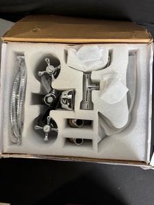 lot 150 image: Chrome Widespread 2-Handle Bathroom Faucet Set with Spout