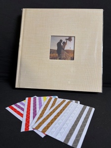 lot 199 image: X004FN4703 Beige Photo Album - 10x10 Inch DIY Scrapbook - 40 Pages