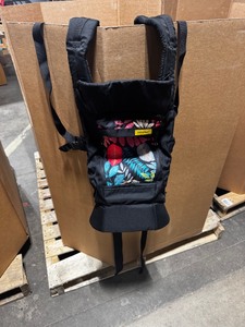 lot 70 image: Bethbear Baby Carrier Backpack with Floral Front Pocket