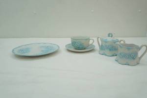 lot 54 image: Vintage Bareuther Waldsassen Bavaria Tea Set