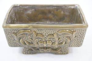 lot 126 image: Vintage American Bisque Planter