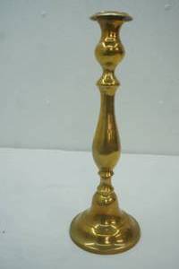 lot 138 image: Brass Candle holder,17