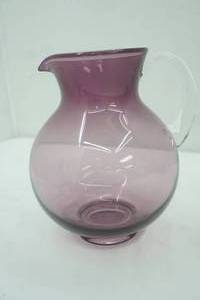 lot 209 image: Vintage Amethyst Glass Pitcher
