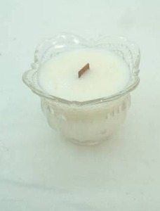 lot 269 image: Vintage Clear Glass Dish Candle Clove & Campfire