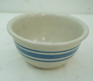 lot 278 image: Vintage Salt Glaze Pottery Bowl (7 on bottom)