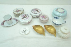 lot 300 image: Vintage Porcelain Trinket Boxes, Limoges France, Avon Quilter Ceramic Trinket Box wFaux Pearls