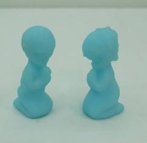 lot 331 image: Vintage Fenton Blue Satin Glass Praying Girl Figurines 2ct