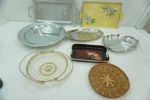 lot 359 image: Stainless Steel Lazy Susan Serving Tray and other Vintage Metal Serving Trays