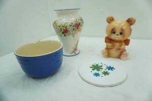lot 376 image: Vintage Ceramic Teddy Bear Panter, Ceramic Vase, Stoneware Bowl, Ceramic Coaster