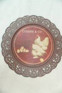 lot 386 image: NEW Cuisine & Co. Decorative Metal Wall Plate, Chicken and Egg. 12.5 diameter